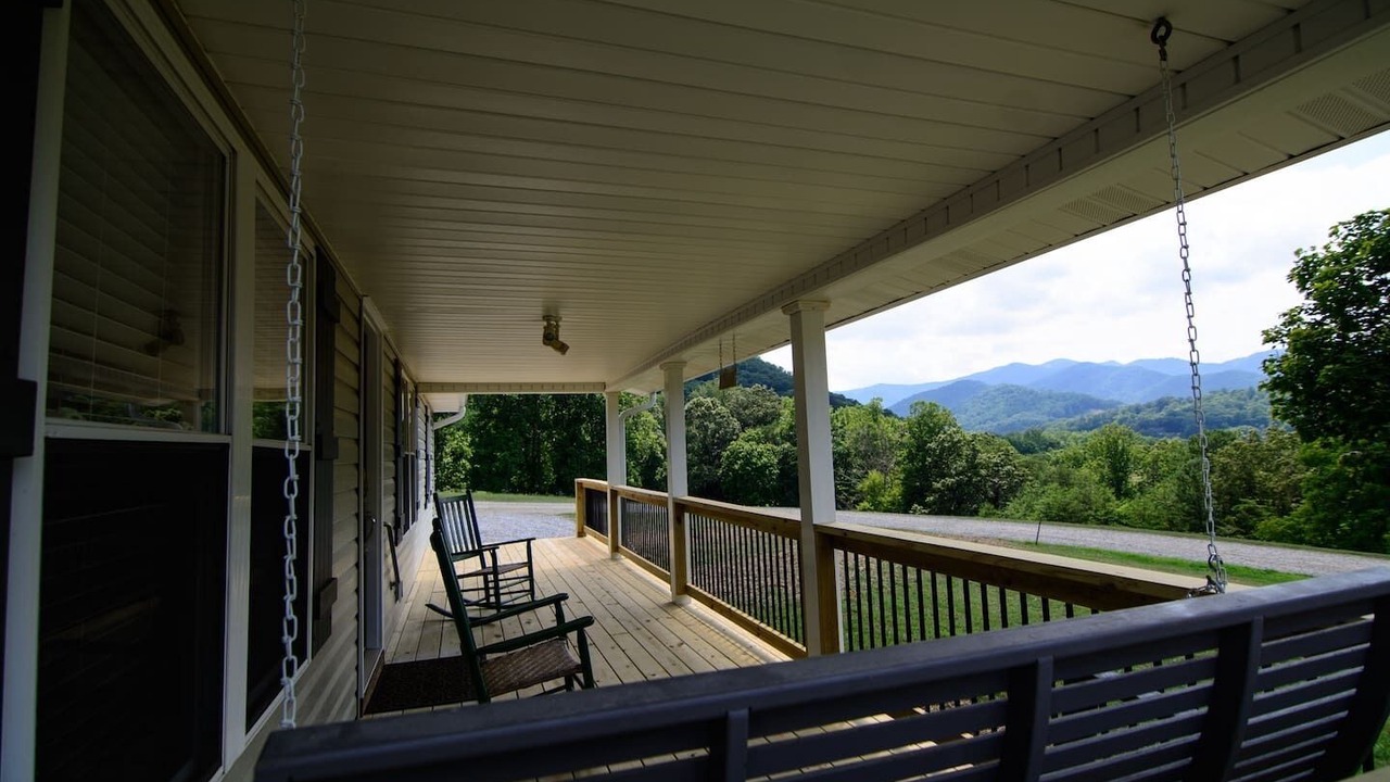 Photo of Outdoor in Candler