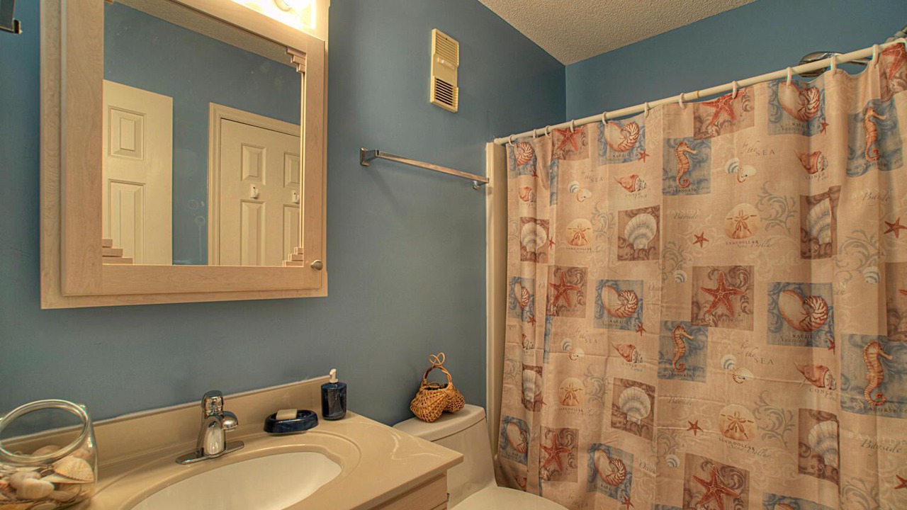 Photo of Bathroom in Wilmington Beach