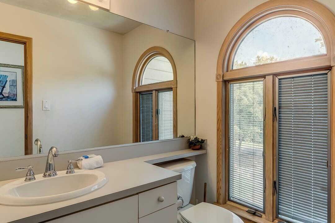 Photo of Bathroom in Monteray Shores