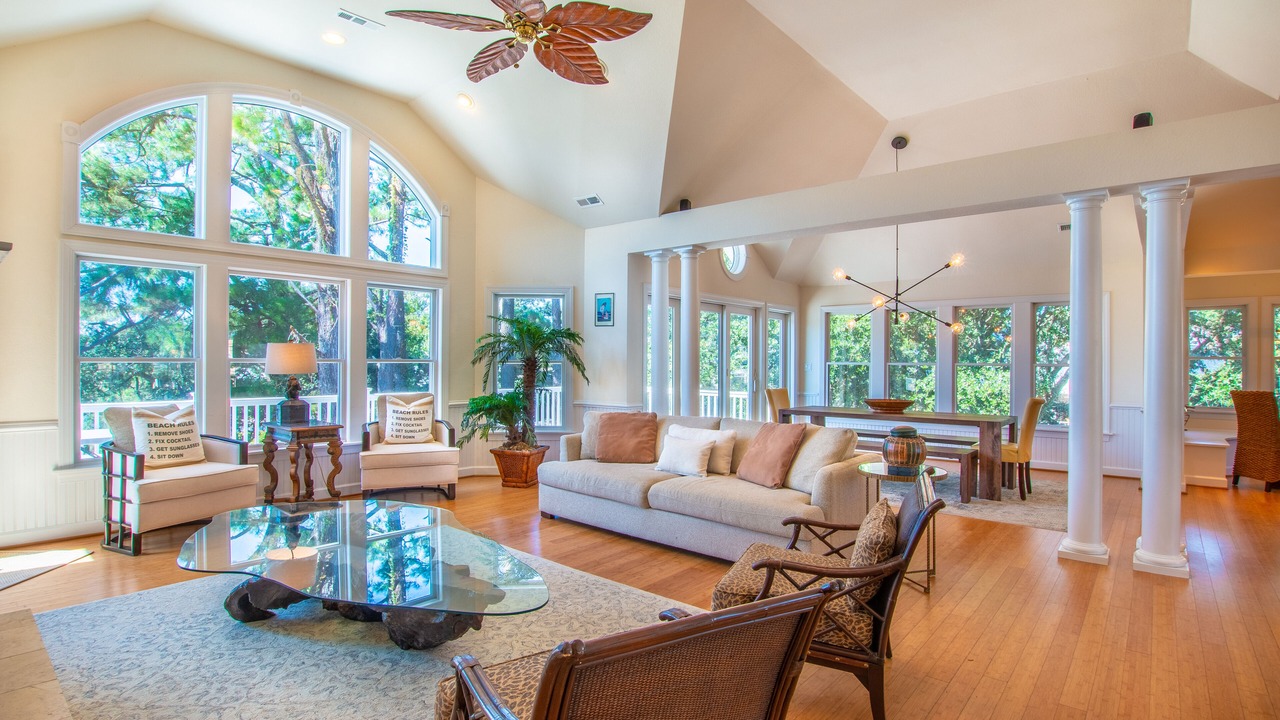 Photo of Livingroom in Corolla Light