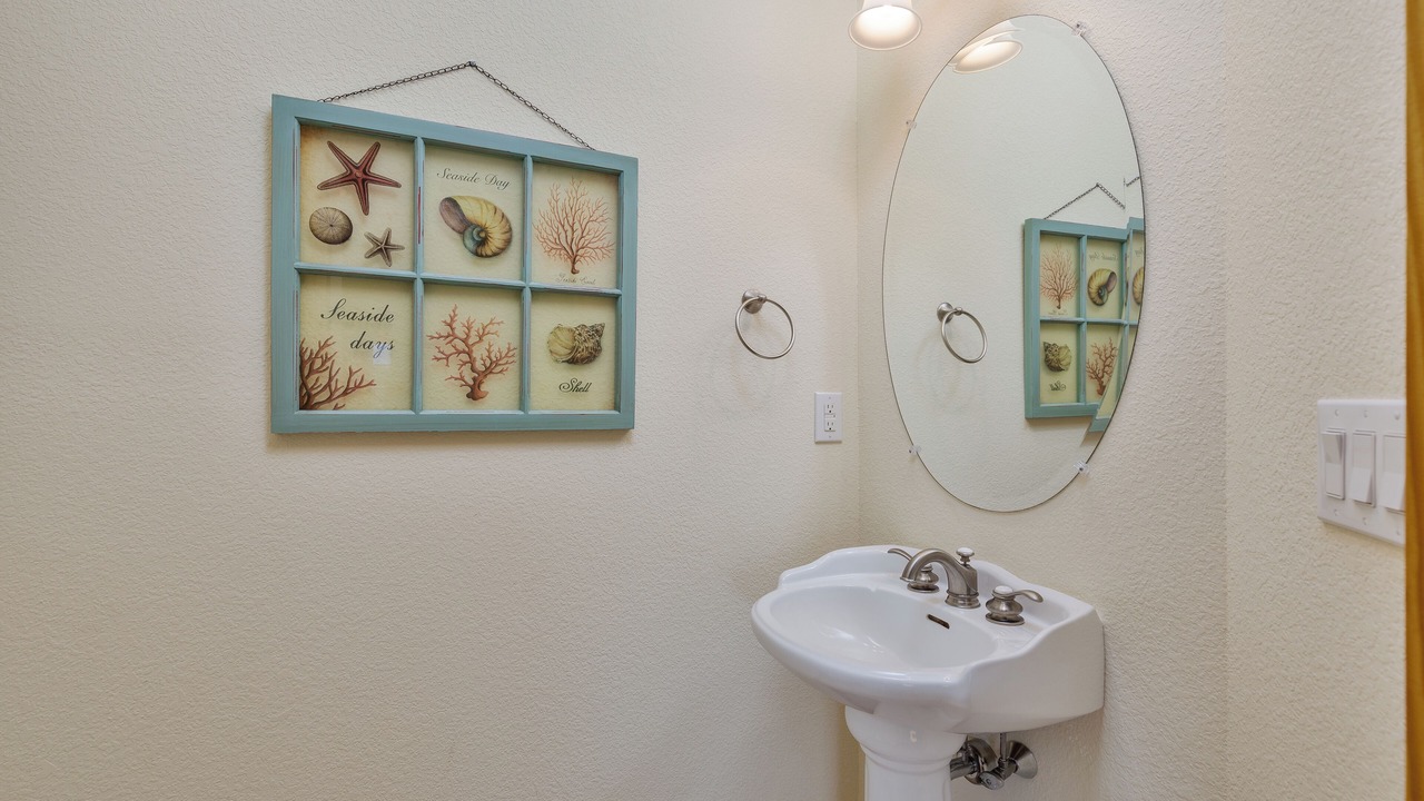 Photo of Bathroom in Nags Head