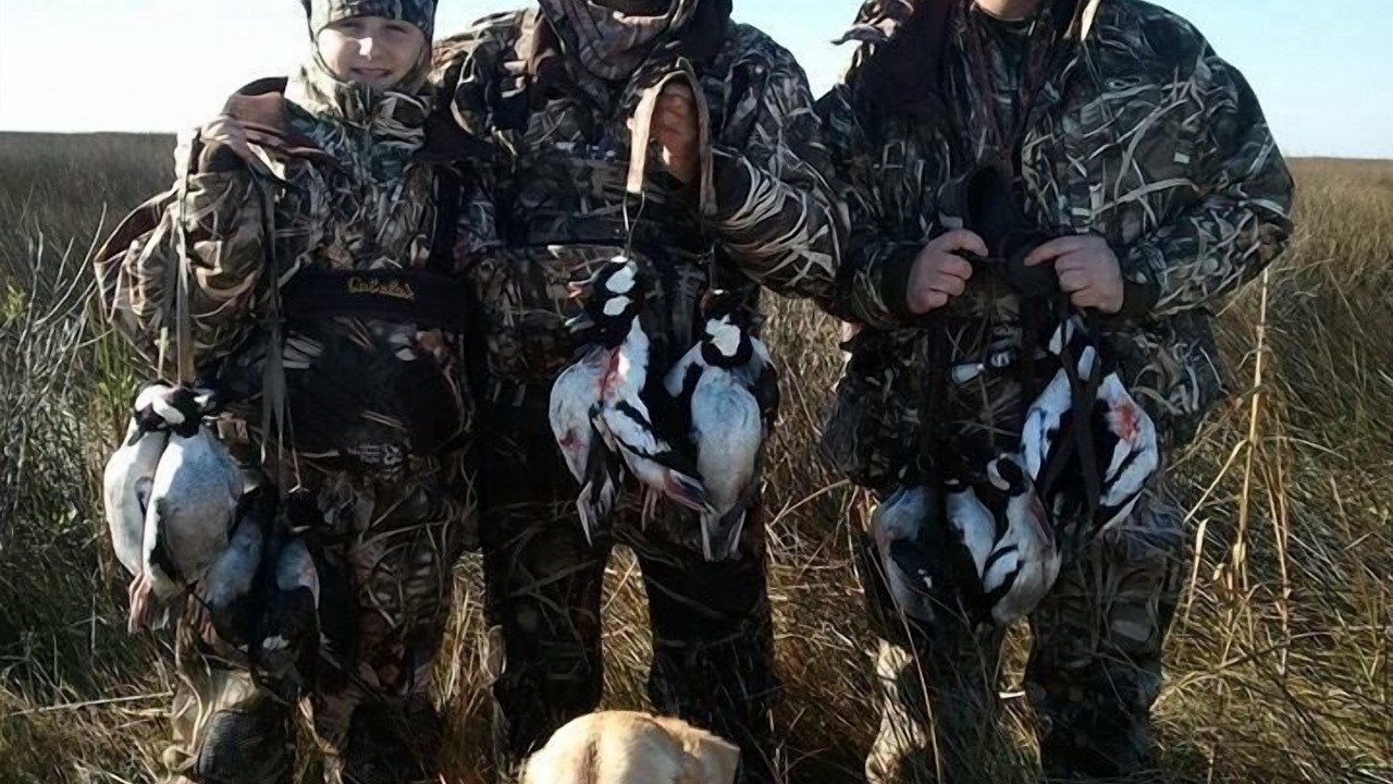 Photo of Others in Cedar Island