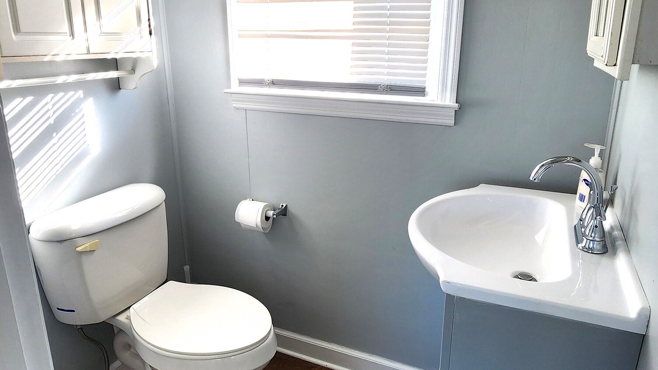 Photo of Bathroom in Core Creek