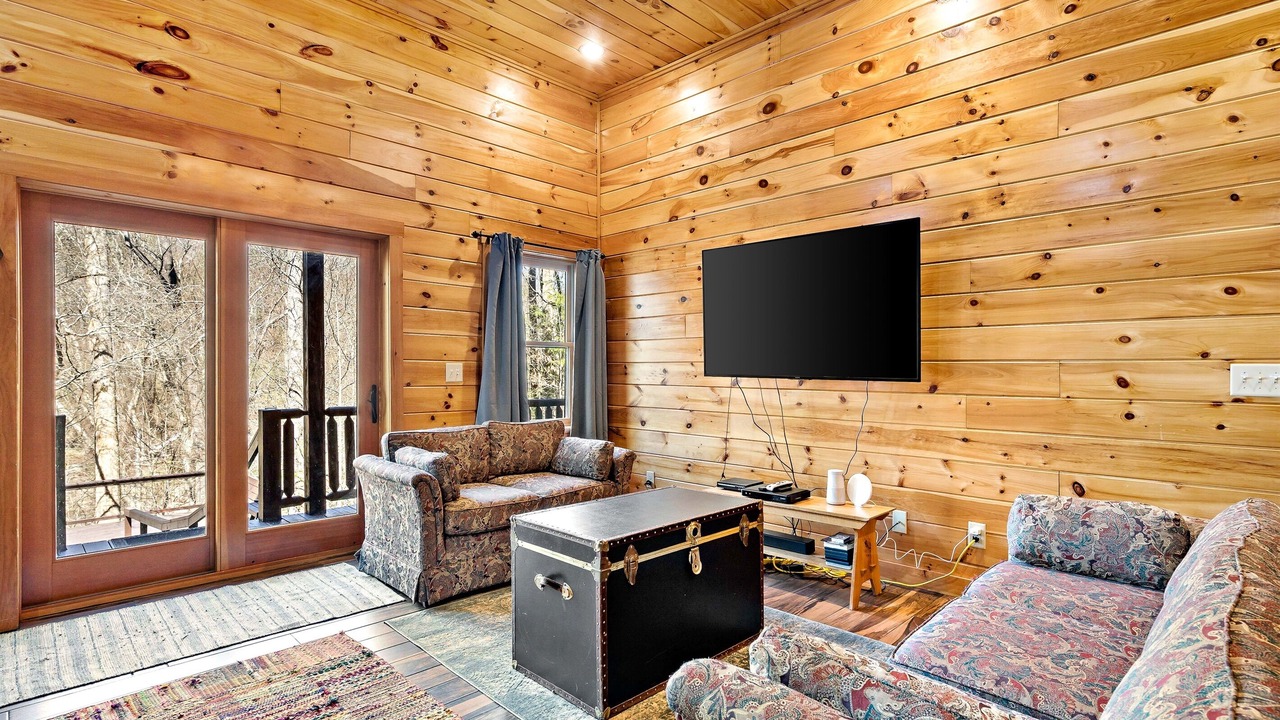 Photo of Bedroom in Lake Lure