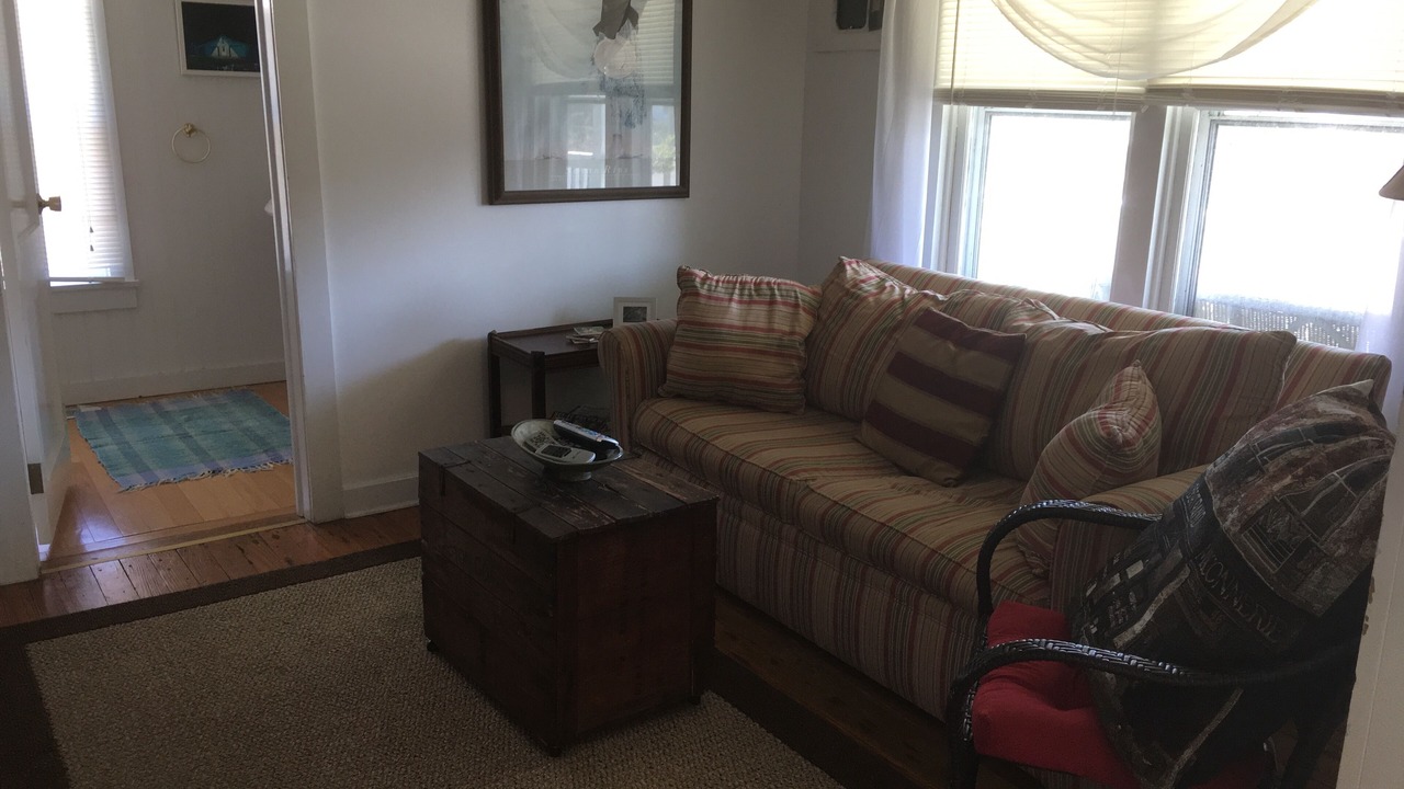 Photo of Livingroom in Avon