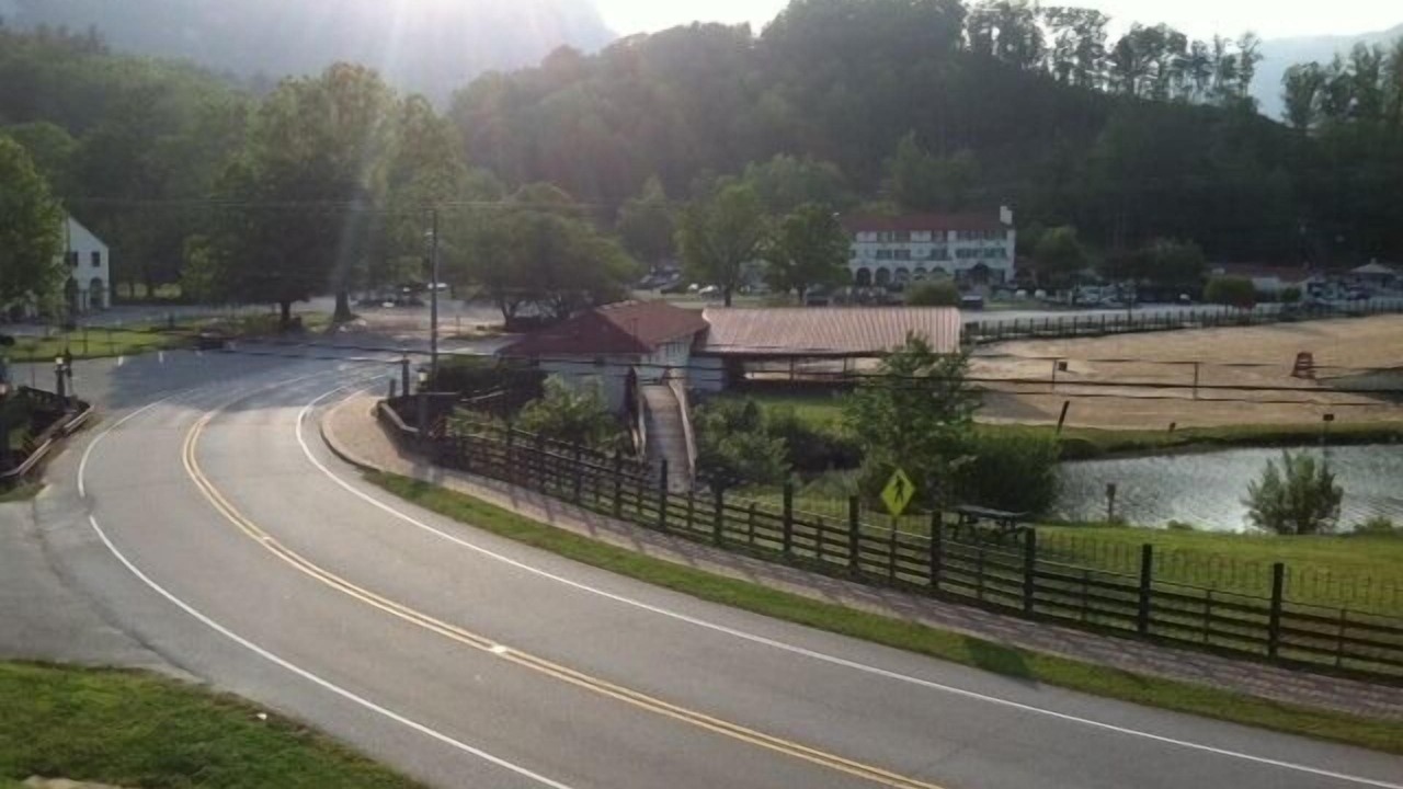 Photo of Outdoor in Lake Lure