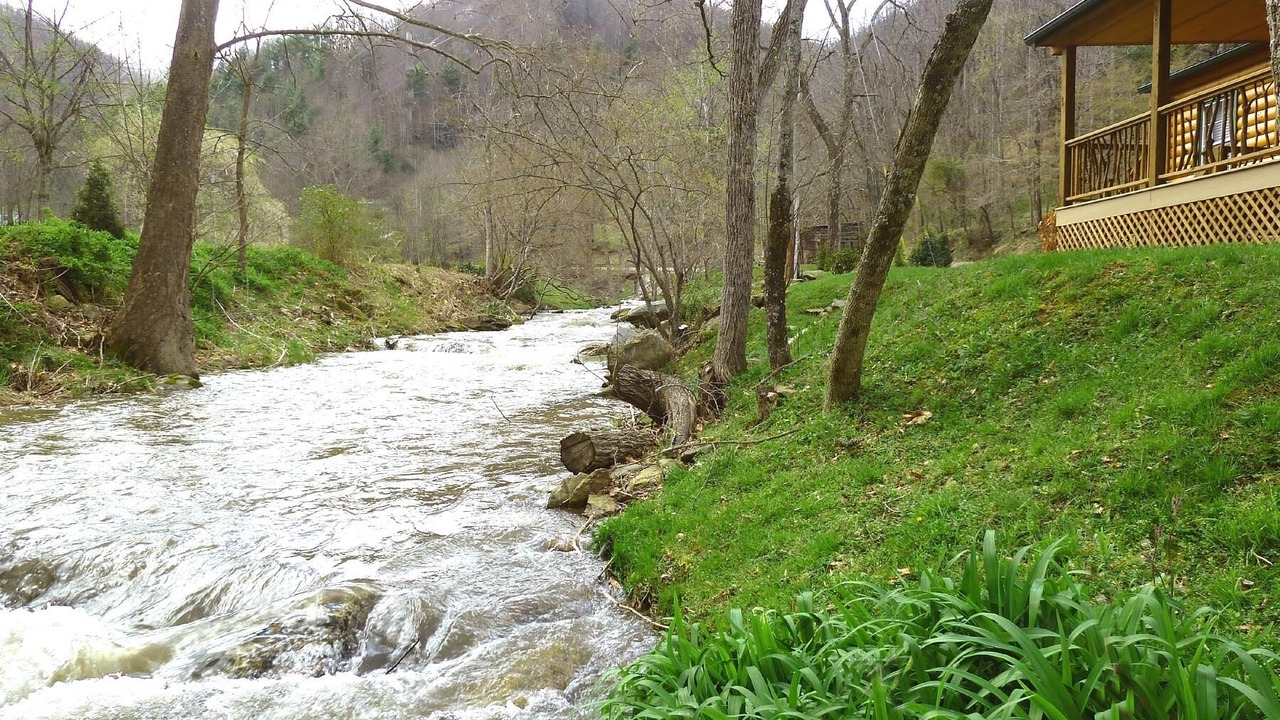Photo of Others in Hot Springs