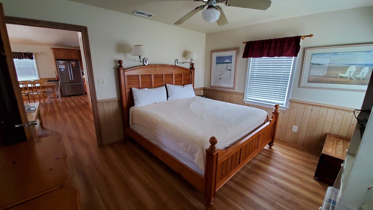 Photo of Bedroom in Avon