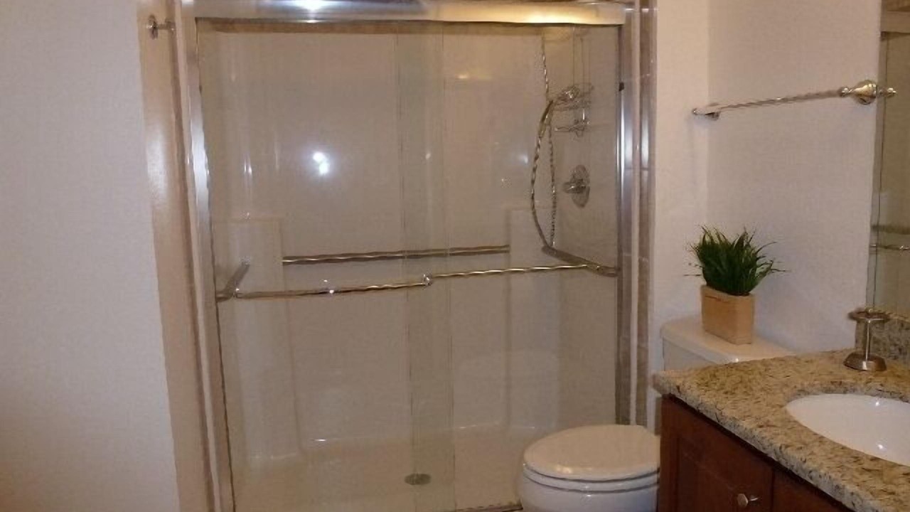 Photo of Bathroom in Rodanthe