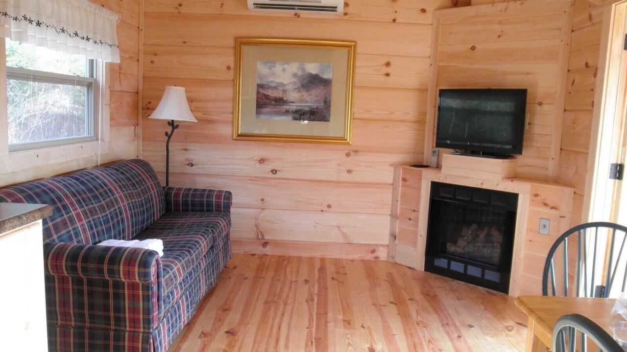 Photo of Livingroom in Spruce Pine