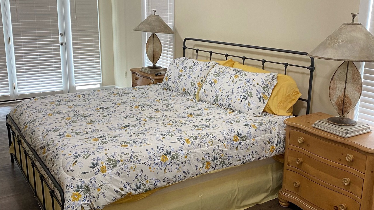 Photo of Bedroom in New London