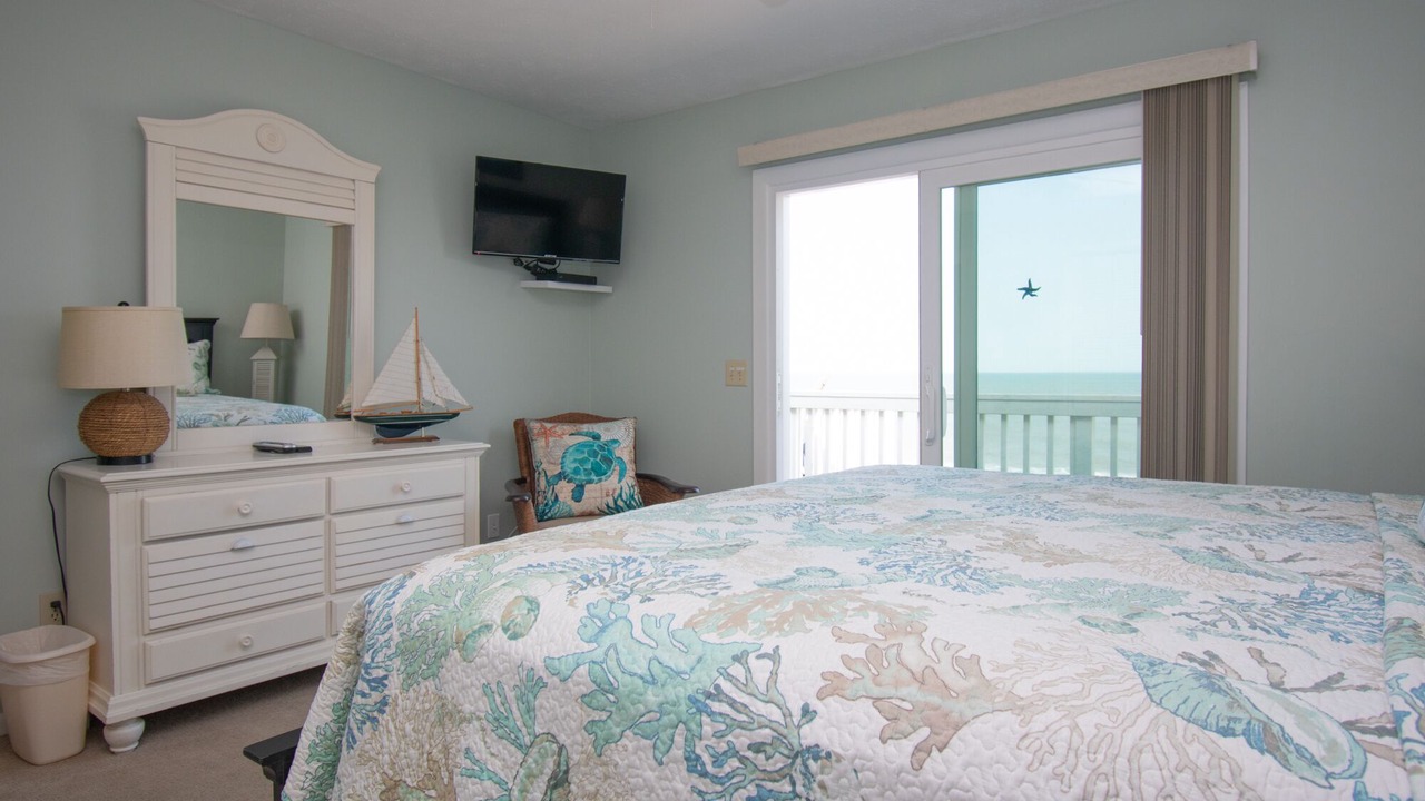Photo of Bedroom in Kure Beach