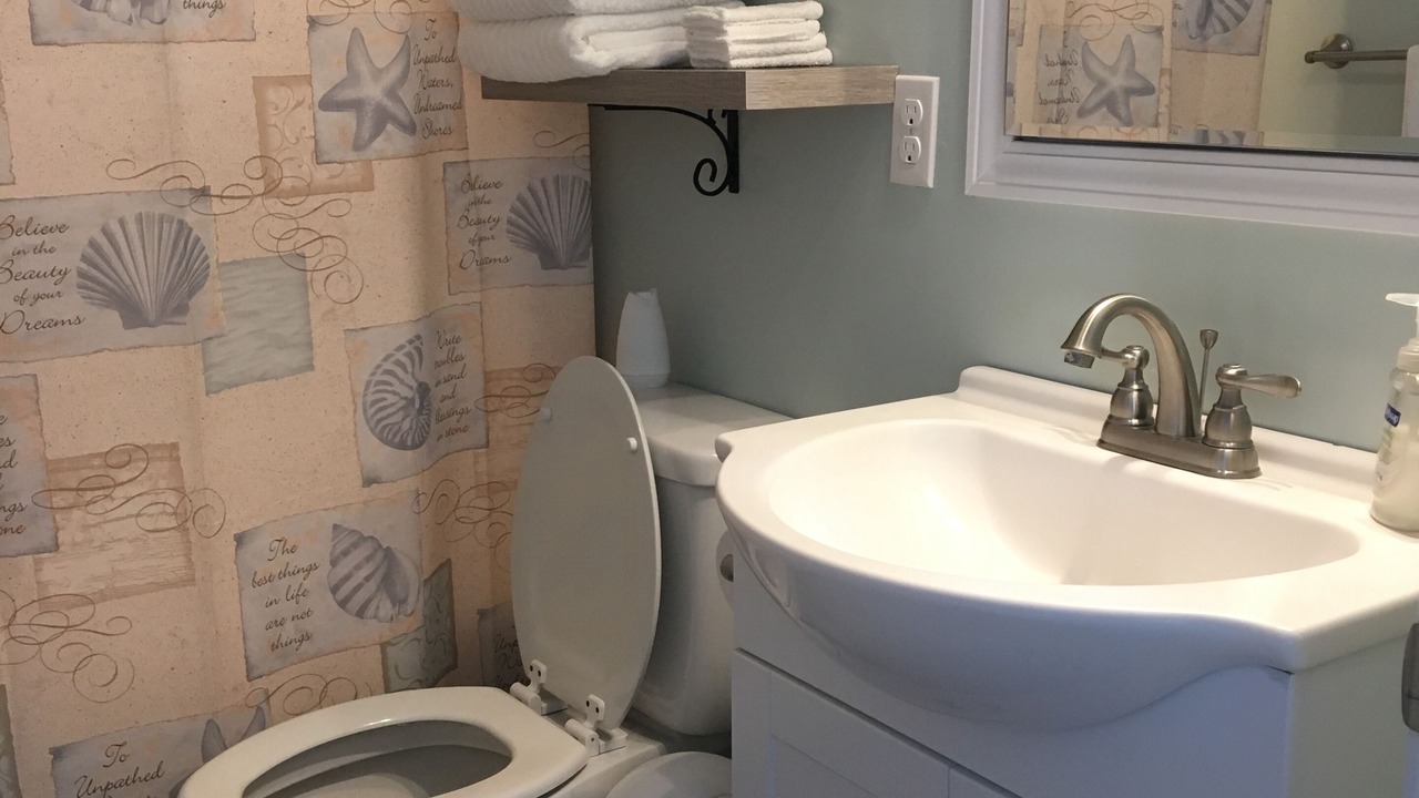 Photo of Bathroom in Cedar Point
