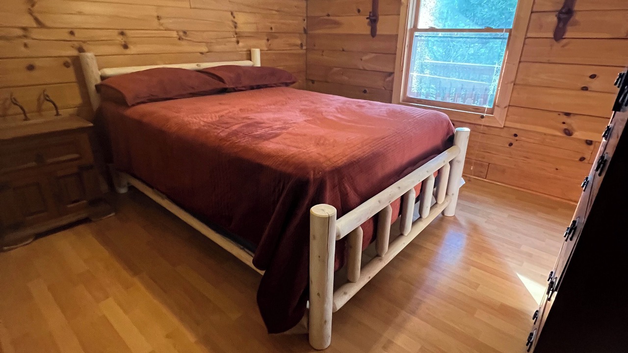 Photo of Bedroom in Rutherfordton