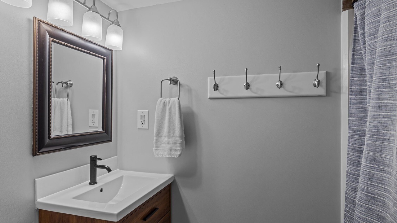 Photo of Bathroom in Salter Path