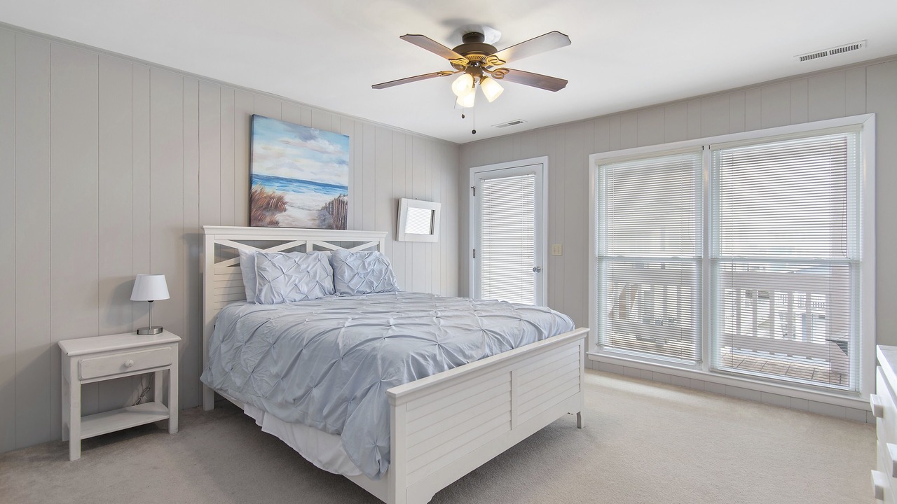 Photo of Bedroom in Holden Beach
