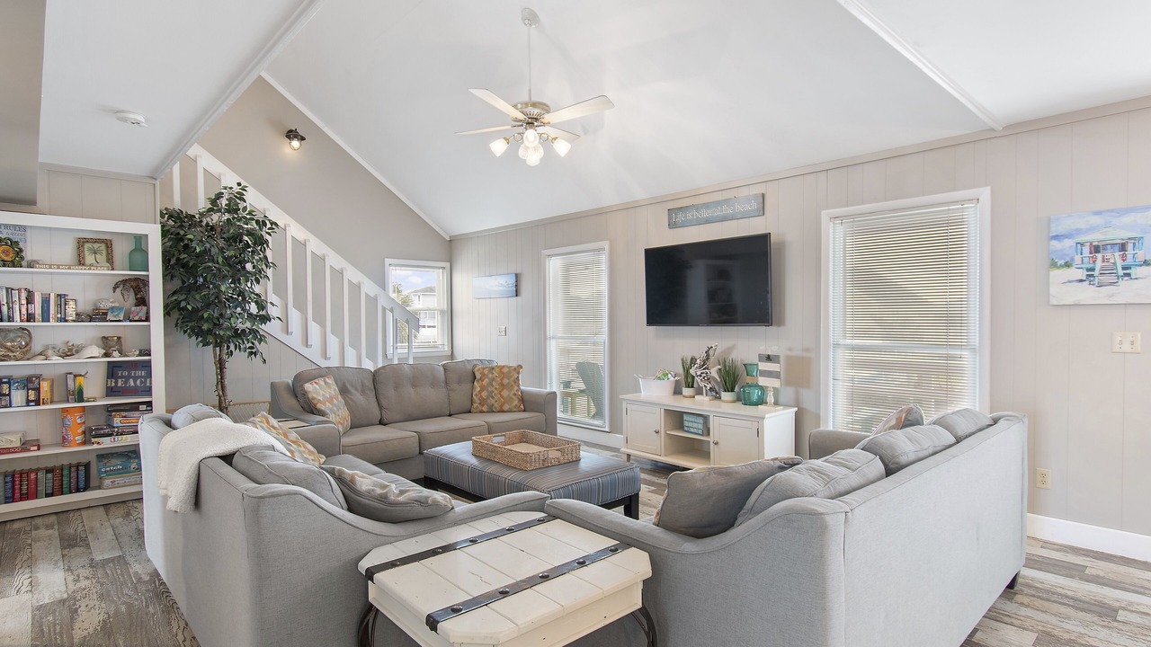 Photo of Livingroom in Holden Beach