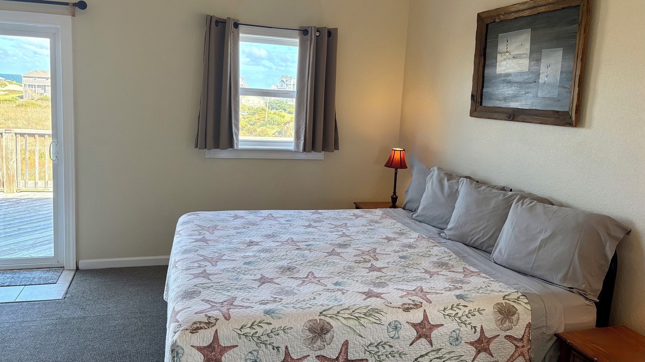 Photo of Bedroom in Rodanthe