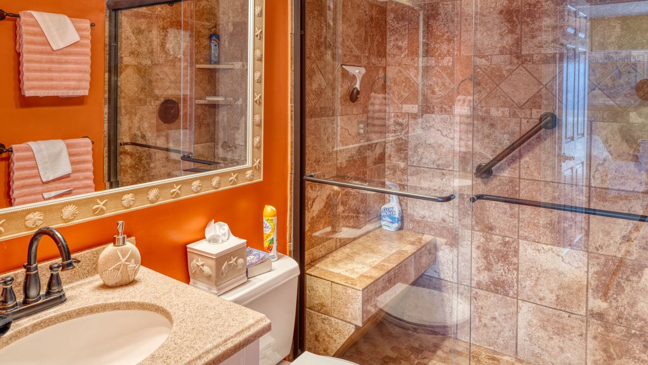 Photo of Bathroom in Wilmington Beach