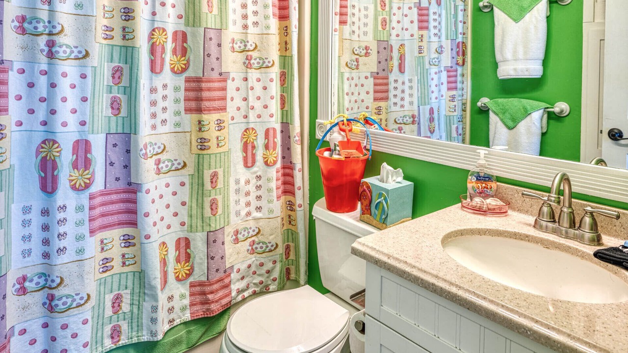Photo of Bathroom in Wilmington Beach