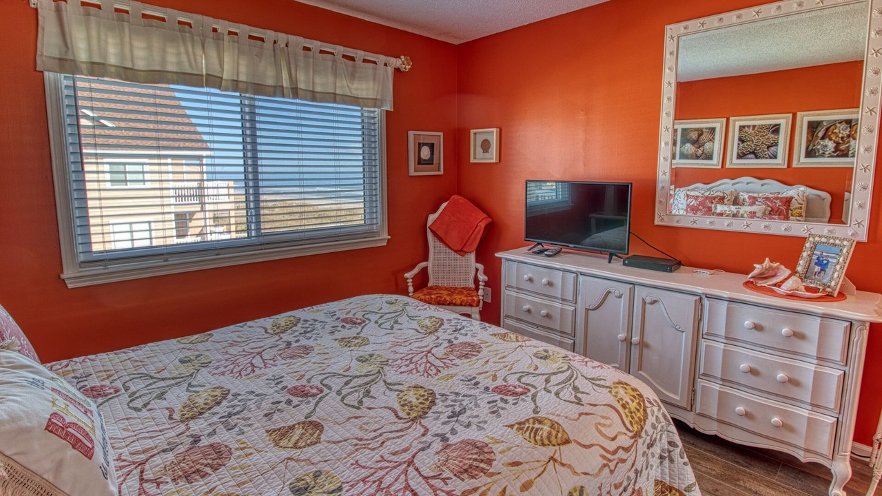 Photo of Bedroom in Wilmington Beach