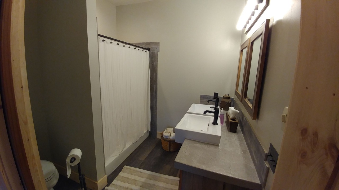 Photo of Bathroom in Elk Park
