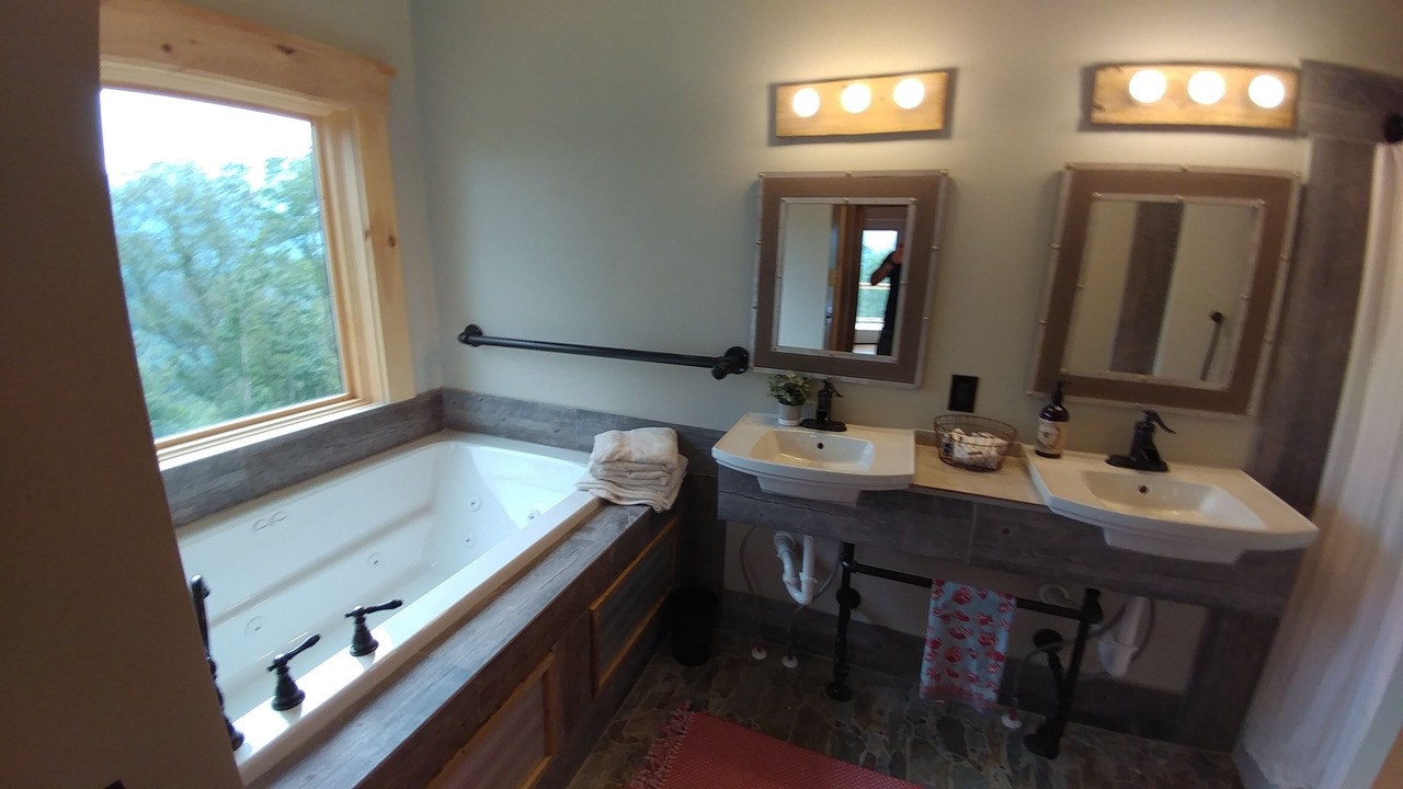 Photo of Bathroom in Elk Park