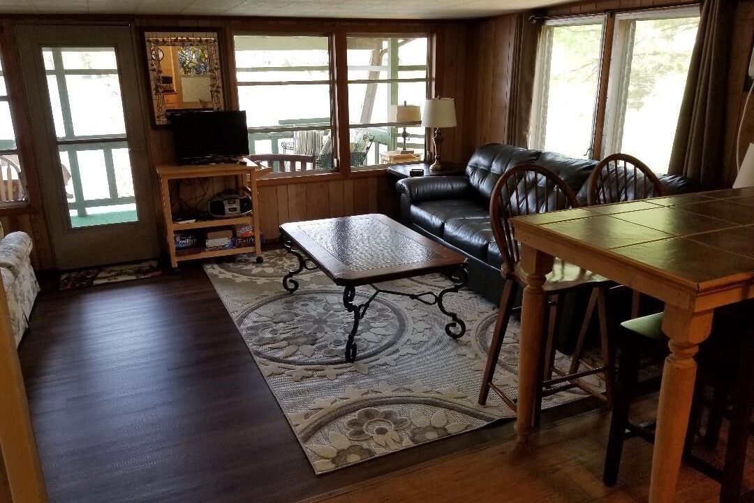 Photo of Livingroom in Santeetlah
