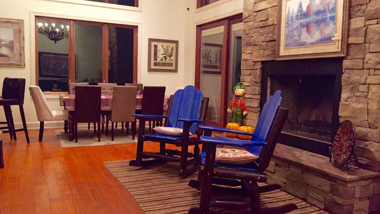 Photo of Livingroom in Burnsville