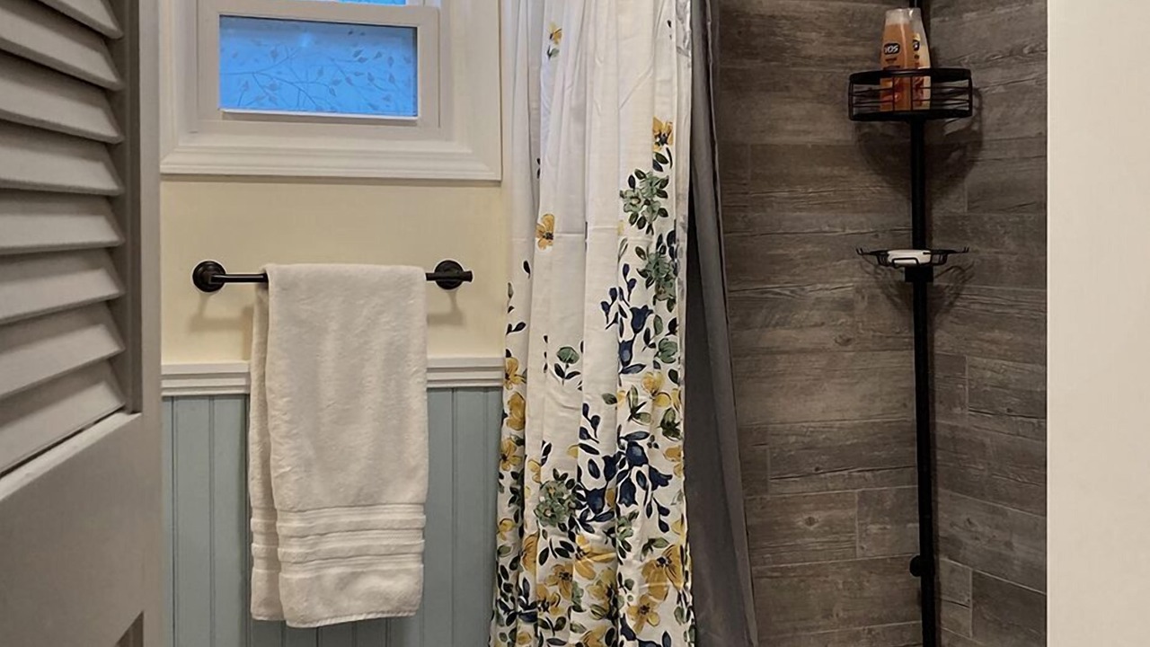 Photo of Bathroom in Marion