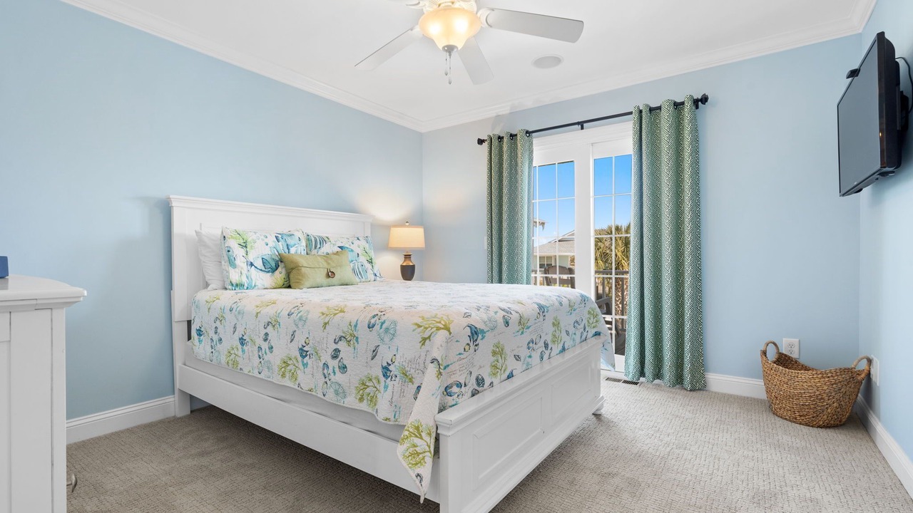 Photo of Bedroom in Holden Beach
