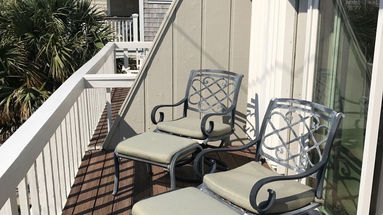 Photo of Patio Balcony in North Carolina Coast