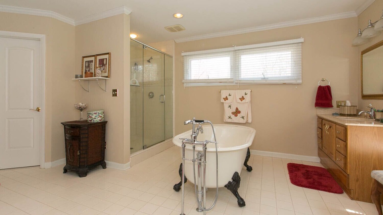 Photo of Bathroom in Dixie - Berryhill