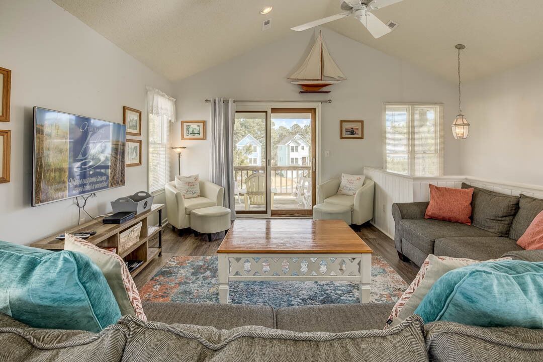 Photo of Bedroom in Corolla Light
