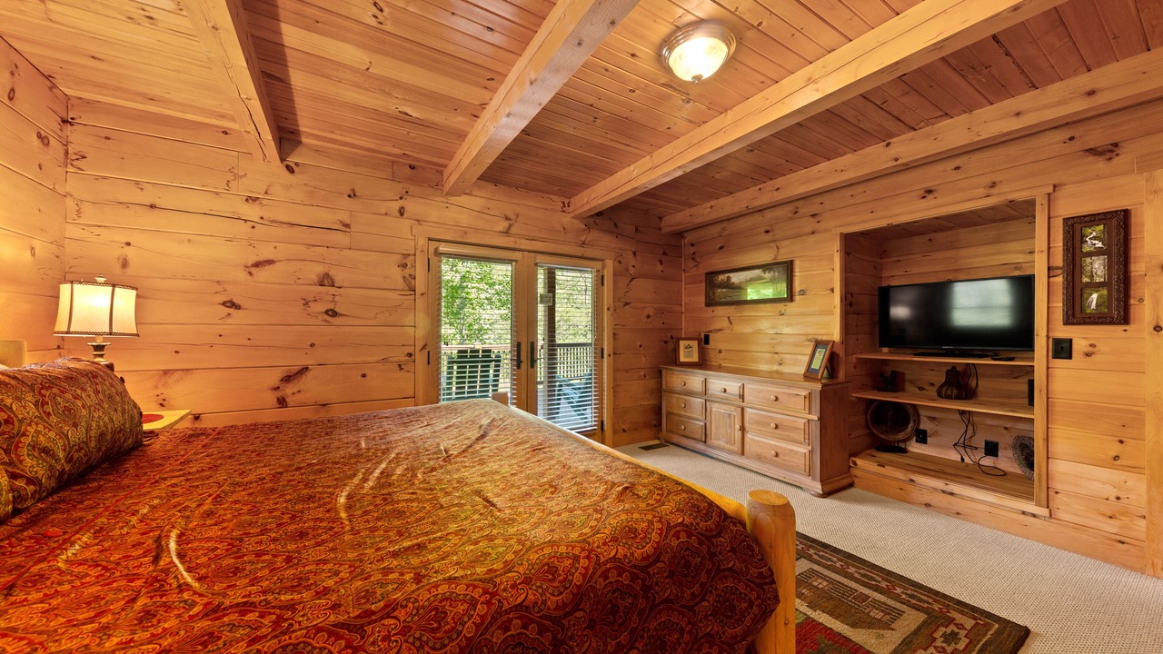 Photo of Bedroom in Lake Lure