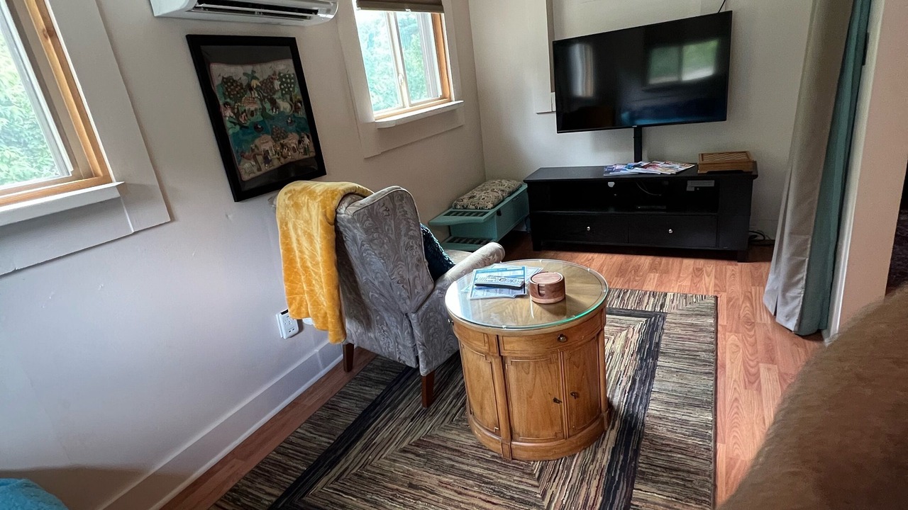 Photo of Livingroom in Nebo