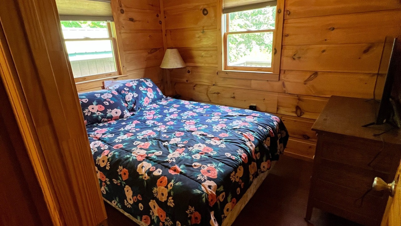 Photo of Bedroom in Nebo