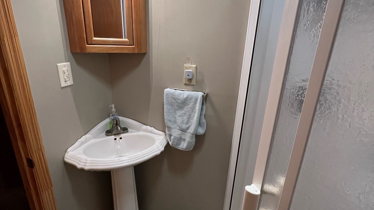 Photo of Bathroom in Nebo