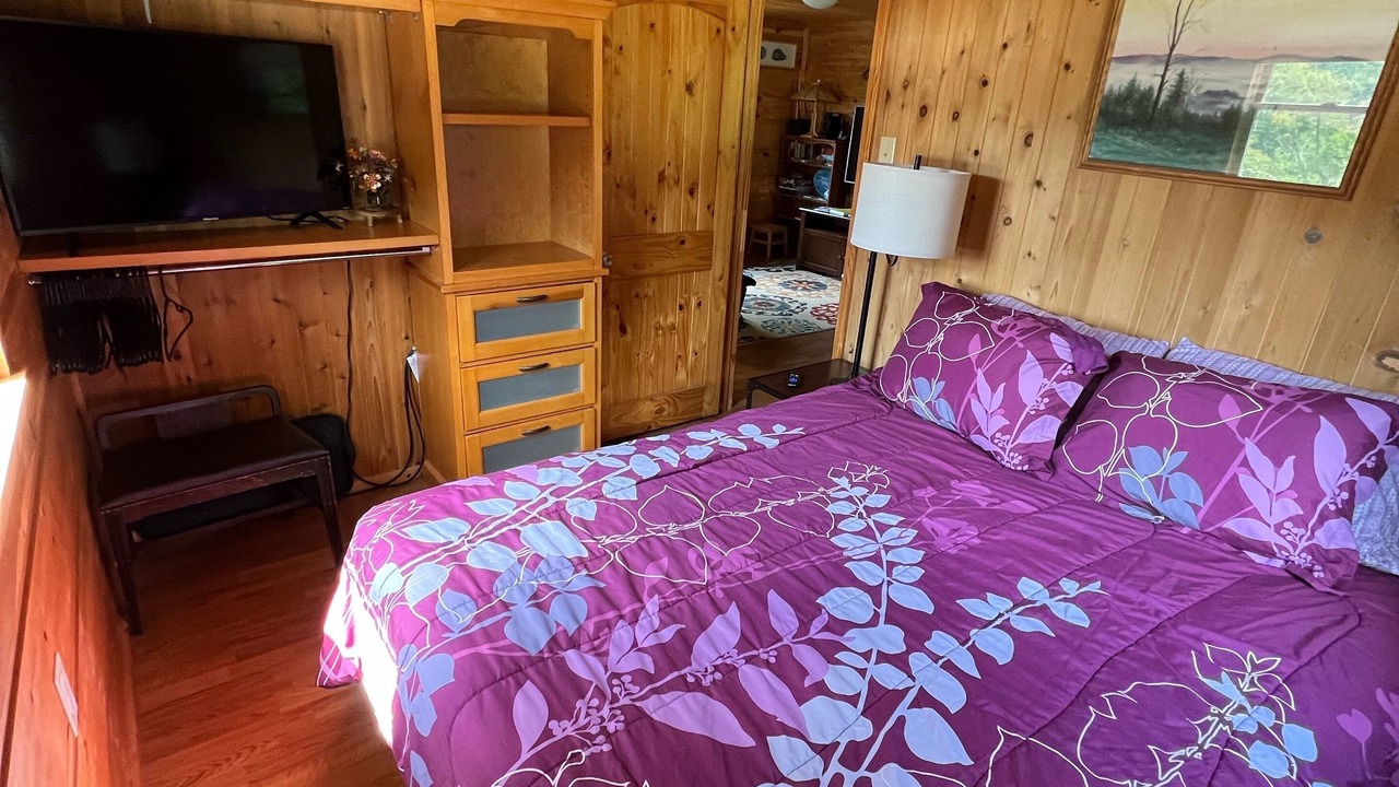 Photo of Bedroom in Nebo