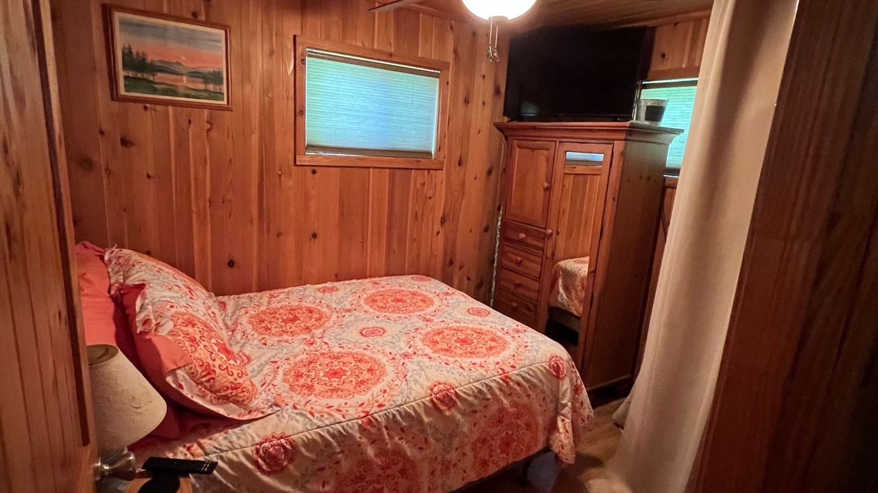 Photo of Bedroom in Nebo