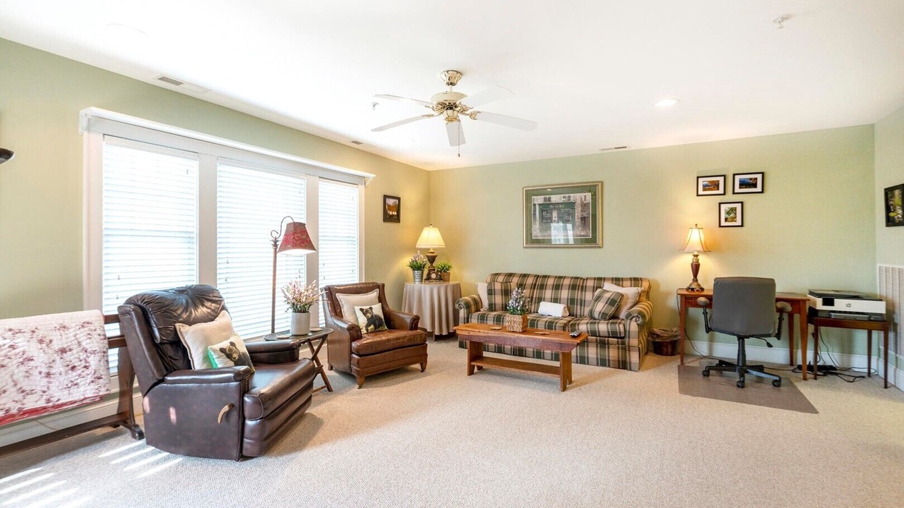 Photo of Livingroom in Foscoe