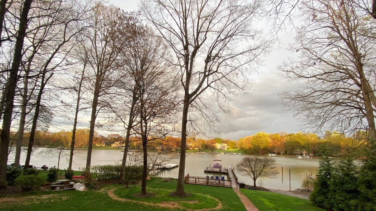 Photo of Outdoor in Mayhew