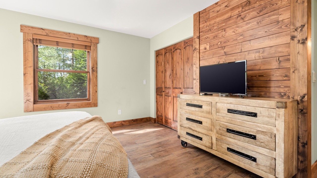 Photo of Bedroom in Skyland