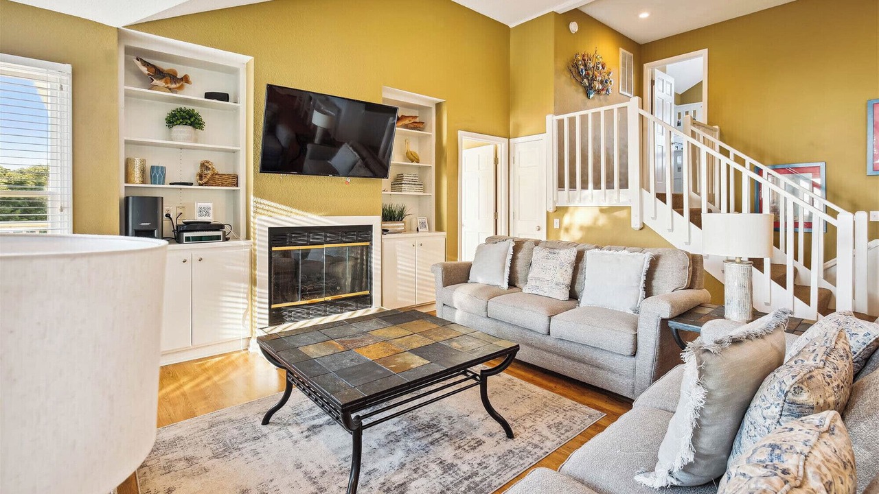 Photo of Livingroom in Whalehead Beach