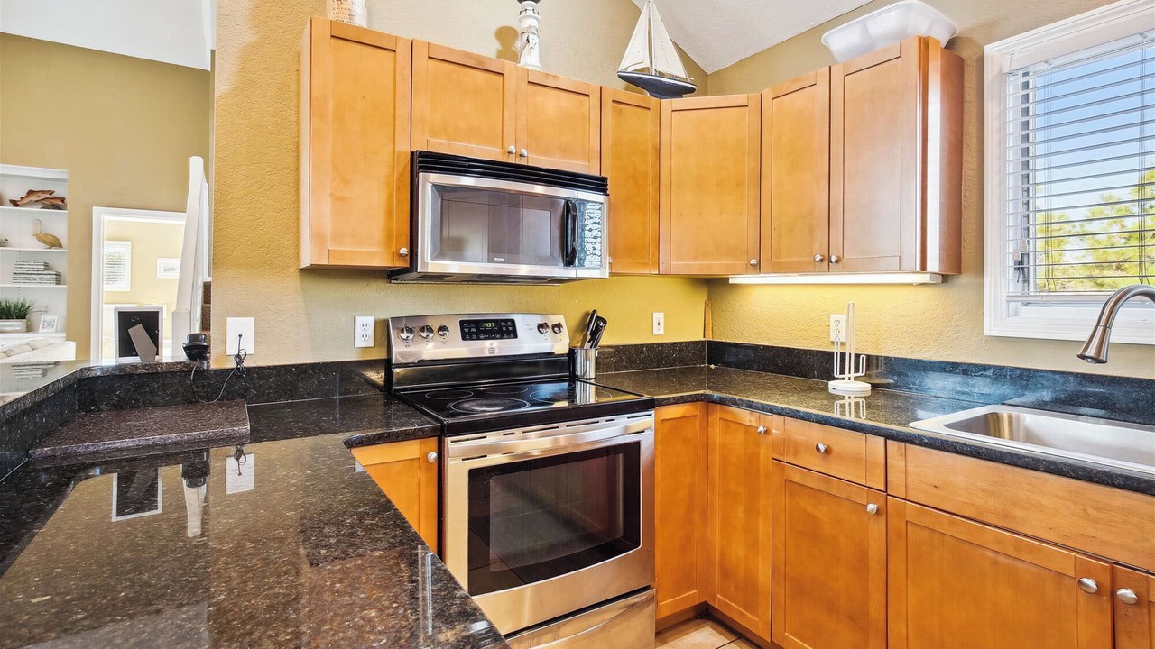 Photo of Kitchen in Whalehead Beach
