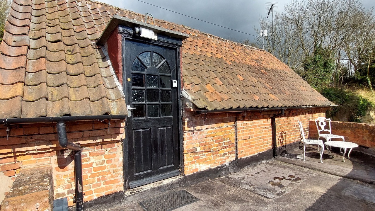 Photo of Patio Balcony in Retford