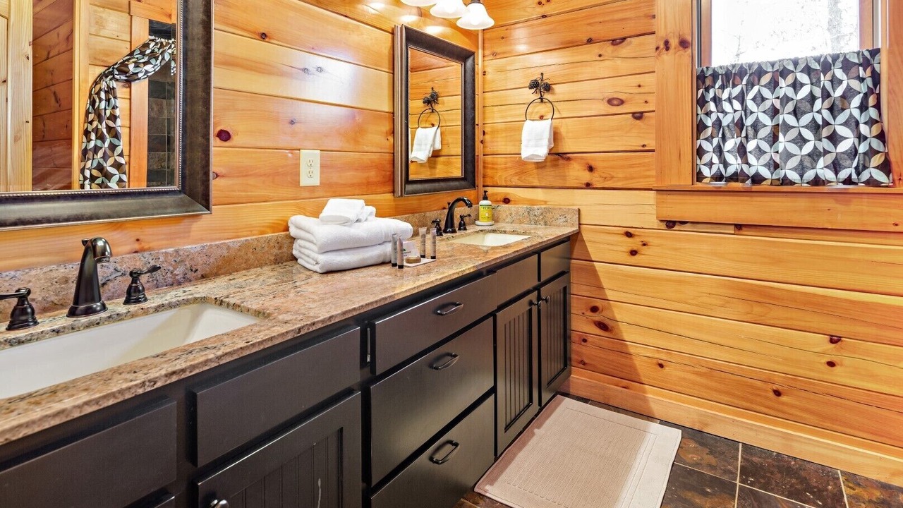 Photo of Bathroom in Lake Lure