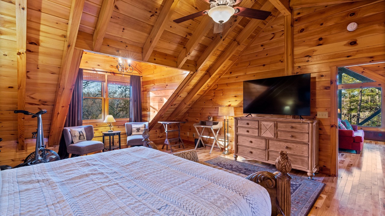 Photo of Bedroom in Lake Lure
