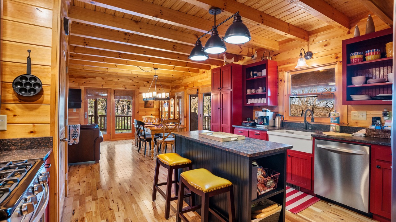 Photo of Kitchen in Lake Lure