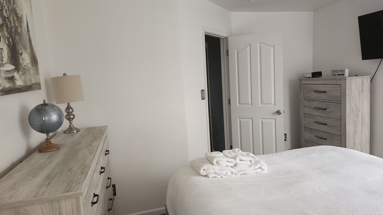 Photo of Bedroom in Oakdale